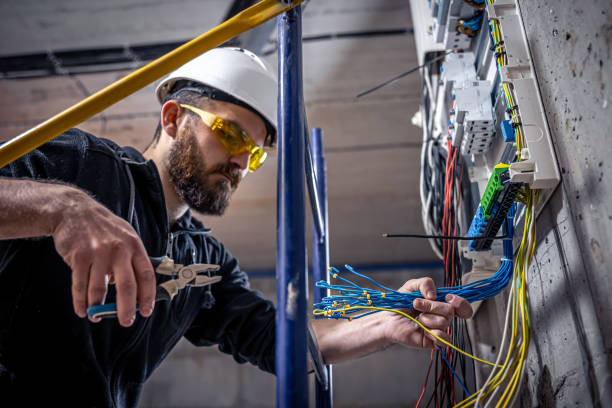 Best Electrical Contractors for Businesses  in Pasadena Hills, MO